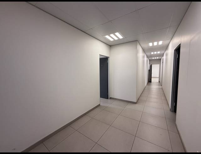 216M² OFFICE TO LET IN ROSEBANK